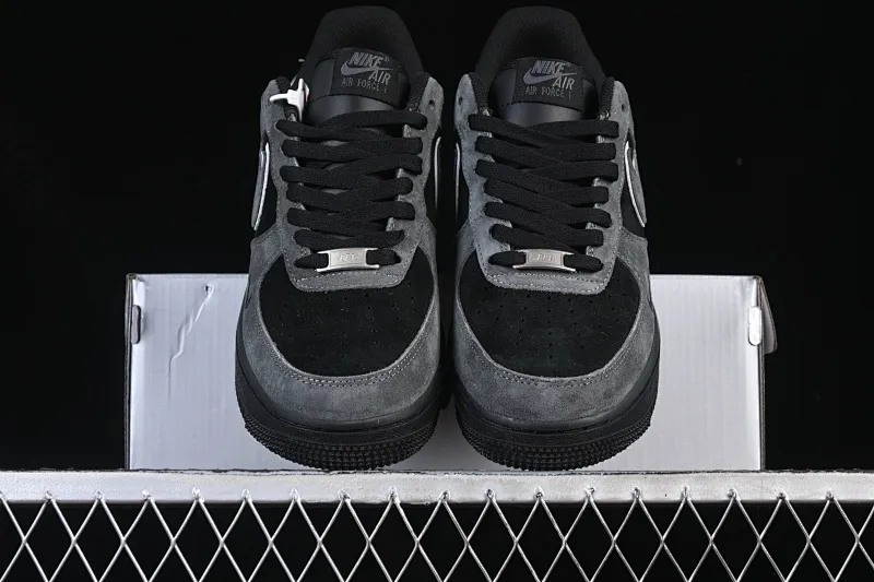 All categories Nk Air Force 1 Air Force series Nk Air Force 1 Low Air Force low-top Nike Air Force 1'07 Low gray and black suede Air Force 1 low-top casual sneakers ZH0316-133